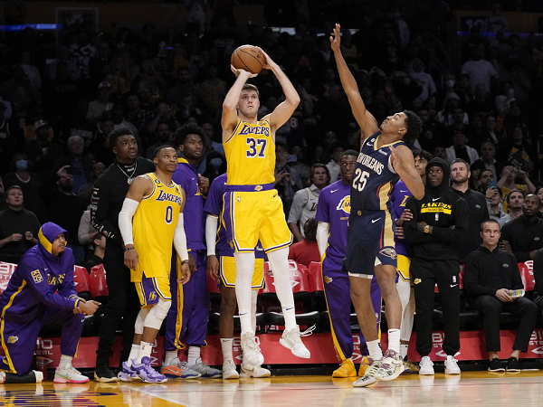 Matt Ryan punya pengalaman unik sebelum bermain di NBA.