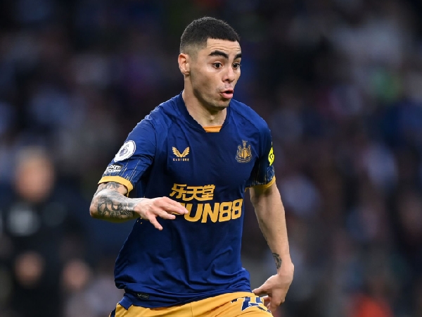 Manchester United dan Arsenal pernah tertarik dengan Miguel Almiron