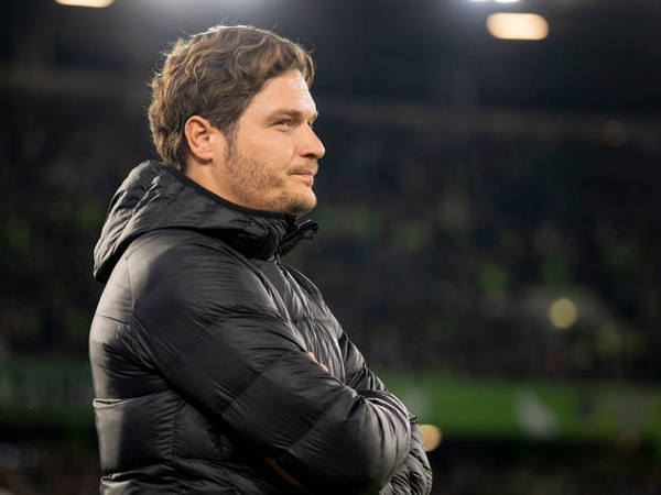 Pelatih Borussia Dortmund Edin Terzic