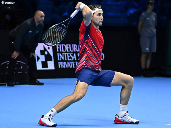 Casper Ruud patahkan permainan Felix Auger Aliassime di laga pembuka Turin