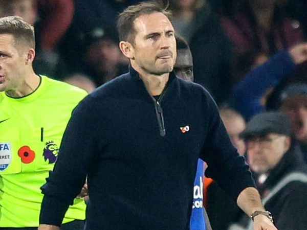 Everton Dicemooh Fans Sendiri, Lampard: Mereka Melakukan Hal yang Benar