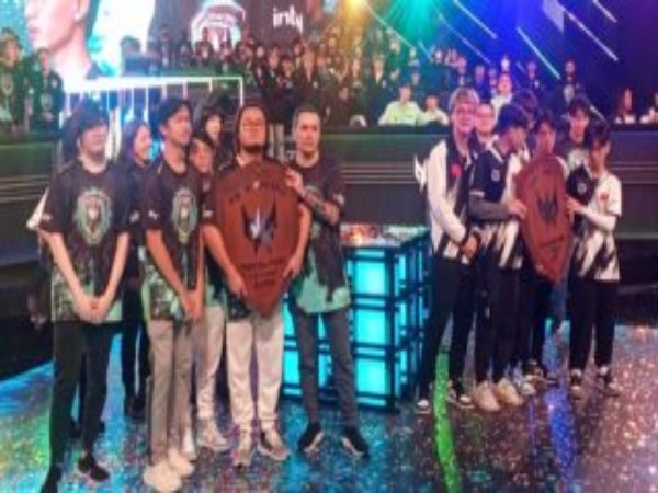 Polaris Esports & Genius Esports Jaya di Grand Final APAC Predator League 2022