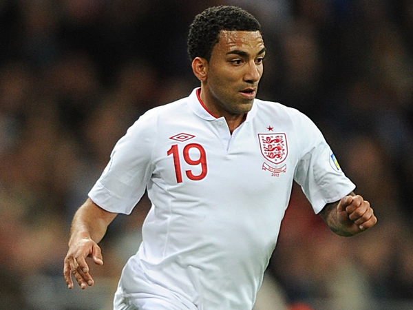 Aaron Lennon Resmi Putuskan Pensiun Pada Usia 35 Tahun