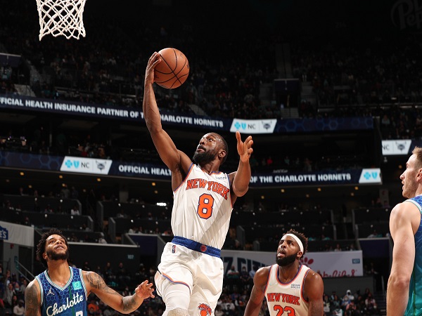Dallas Mavericks sepakat rekrut Kemba Walker.
