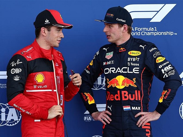 Charles Leclerc akui jaga relasi cukup baik dengan Max Verstappen.