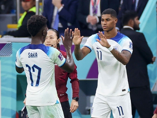 Bukayo Saka dan Marcus Rashford punya pengalaman buruk bersama Inggris