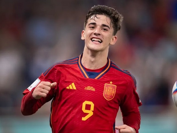 Gelandang muda Timnas Spanyol, Gavi. (Images: Getty)