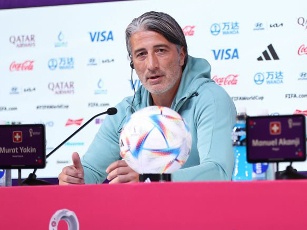 Pelatih timnas Swiss, Murat Yakin.