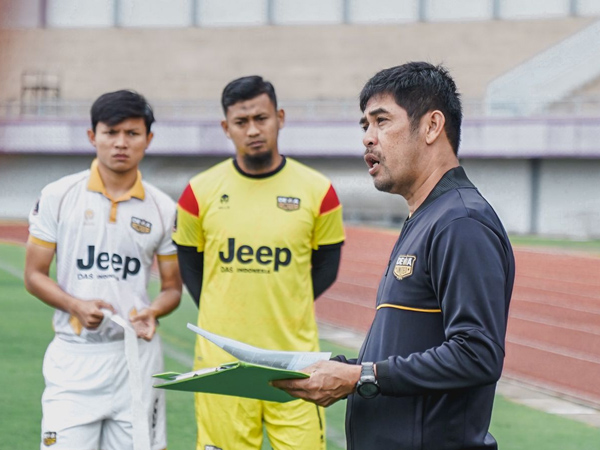 Pelatih Dewa United FC, Nilmaizar