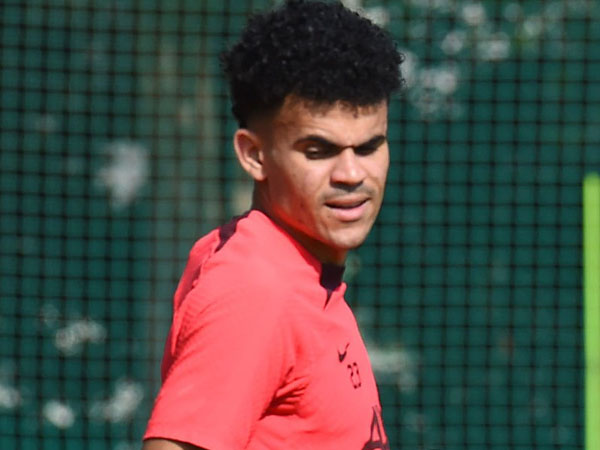 Operasi Luis Diaz Berjalan Lancar, Liverpool Kini Menunggu Hingga Maret