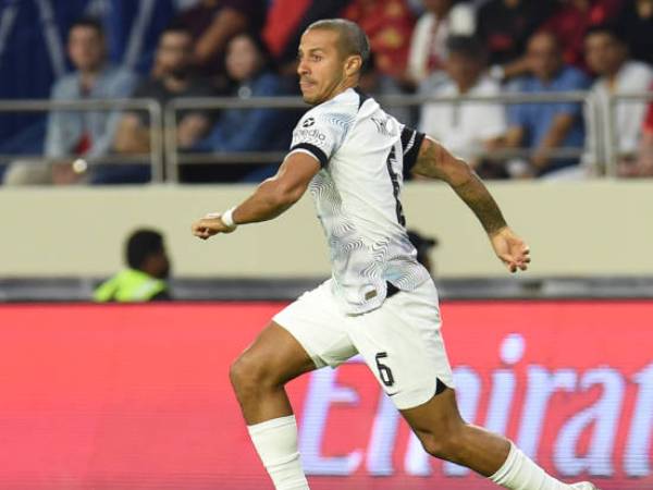 Thiago Tantang Liverpool Perbaiki Segalanya Pada Paruh Kedua Musim