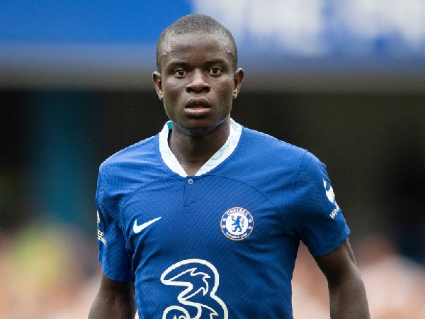 Gelandang Chelsea, N'Golo Kante, sedang mengalami cedera hamstring