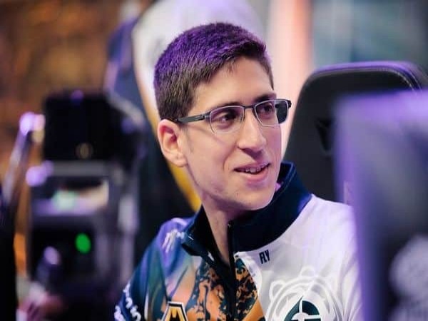 Alasan Eropa Mendominasi Kompetitif Dota 2 Beberapa Tahun Terakhir Menurut Fly