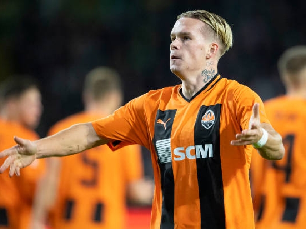 Mykhaylo Mudryk sangat dikaitkan dengan kepindahan ke Arsenal