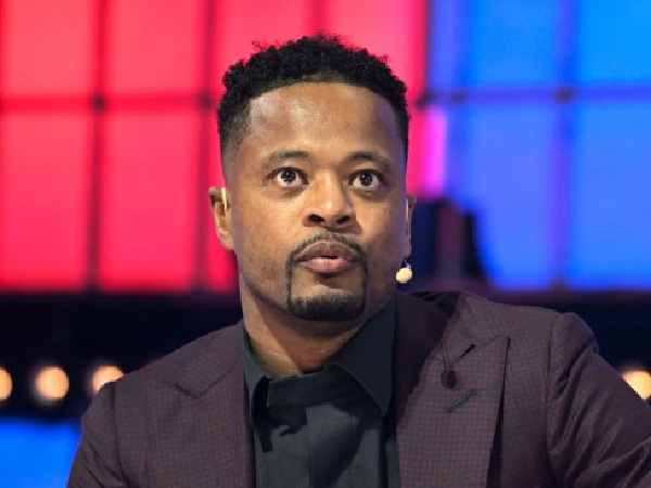 Menurut Patrice Evra, Man United butuh 3 pemain lagi