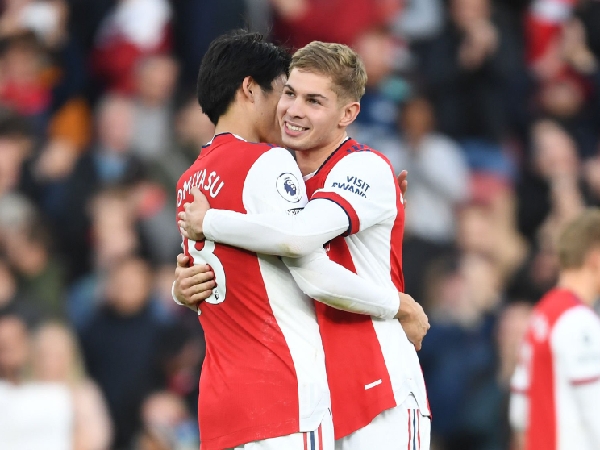 Takehiro Tomiyasu dan Emile Smith Rowe mengalami masalah kebugaran di Arsenal
