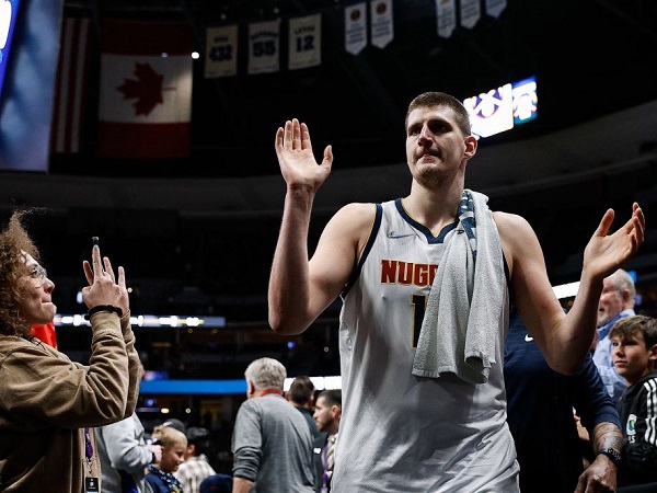 Mike Malone ingin Nikola Jokic raih gelar MVP lagi.