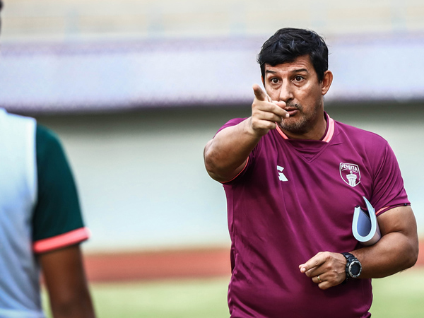 Pelatih Persita Tangerang, Angel Alfredo Vera