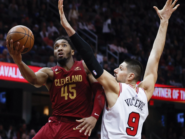 Donovan Mitchell terhormat bisa pecahkan rekor 71 poin.