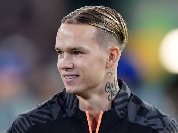 Mykhaylo Mudryk diperebutkan Arsenal dan Chelsea