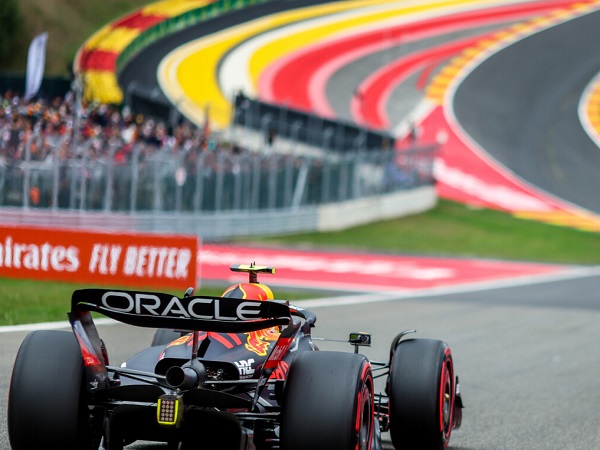 Pedro De La Rosa prediksi Max Verstappen akan dapat banyak pesaing di F1 2023.