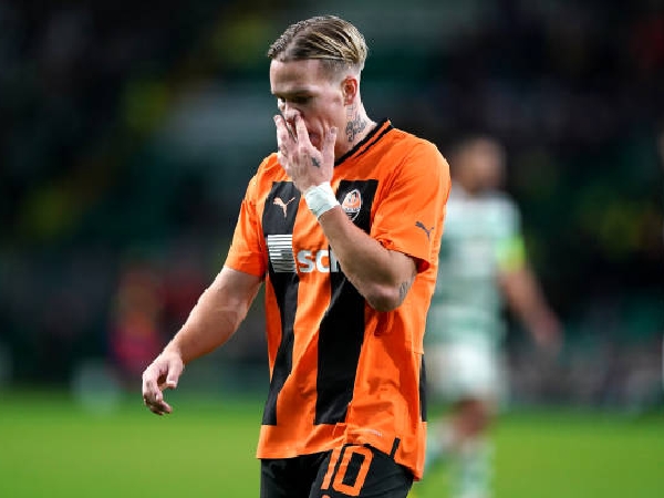 Mykhaylo Mudryk diperebutkan Arsenal dan Chelsea