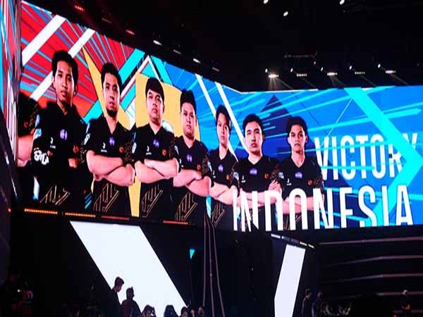 Hal yang Harus RRQ Hoshi Tingkatkan Jelang Semifinal UB M4 bagi Fiel