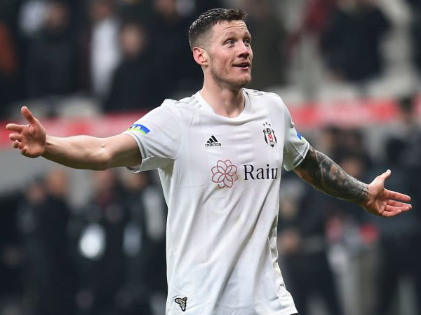 Striker Burnley, Wout Weghorst.