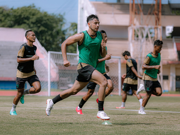 Pemain anyar Persebaya Surabaya, George Brown