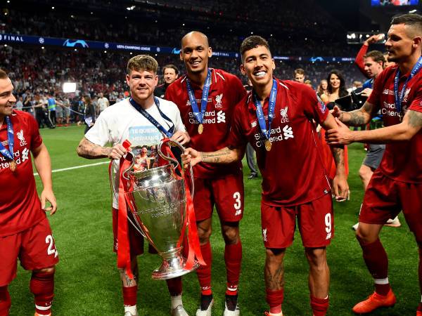 Fabinho Ungkap Dua Pemain yang Buat Adaptasinya Lancar di Liverpool
