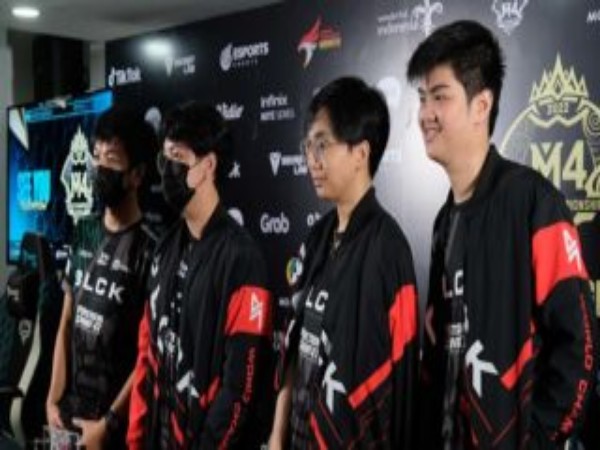 Jelang RRQ Hoshi vs Blacklist International, Oheb Beri Pesan ke Skylar