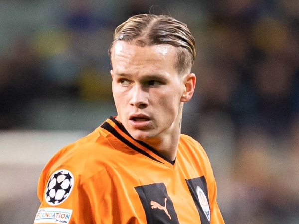Mykhaylo Mudryk sangat dikaitkan dengan kepindahan ke Arsenal