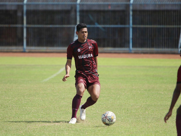 Pemain anyar Madura United, Taufik Hidayat