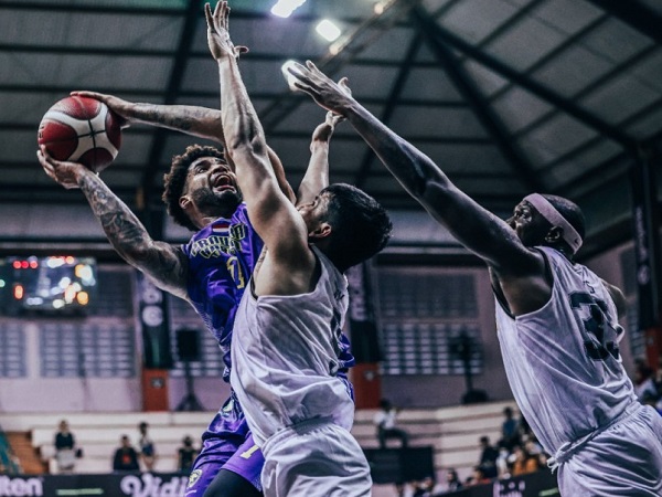 David Singleton ingin Prawira Bandung tak terlalu bergantung pada Brandone Francis.