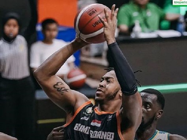 Pemain asing Bumi Borneo Basketball, Randy Bell. (Images: IBL)