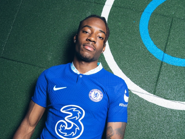Chelsea memperkenalkan Noni Madueke sebagai rekrutan terbaru