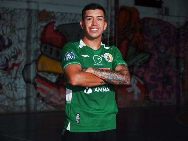 Gelandang PSS Sleman, Jonathan Cantillana