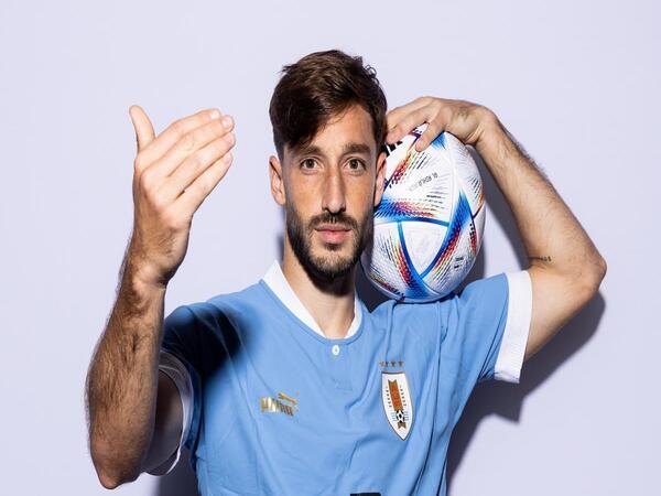 Tersisih dari tim utama AS Roma, Matias Vina dilaporkan segera pindah ke Bournemouth Januari ini / via FIFA