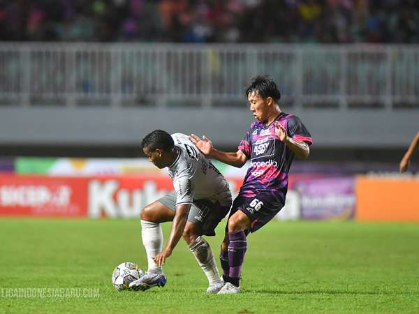 Pertandingan Rans Nusantara FC kontra Bali United