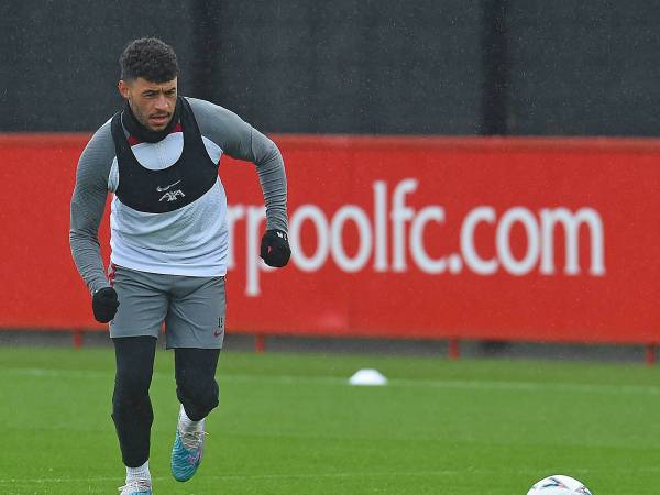 Brighton Inginkan Oxlade-Chamberlain Sebelum Bursa Transfer Januari Ditutup