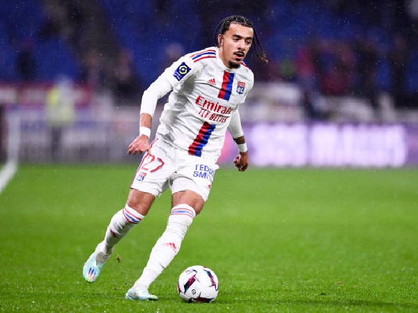 Malo Gusto akan bergabung dengan Chelsea di musim panas