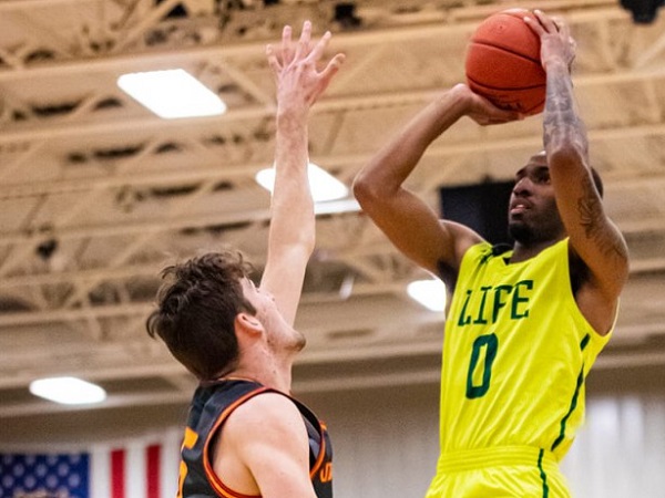 Pemain asing anyar Elang Pacific, Chris Barnes. (Images: IBL)