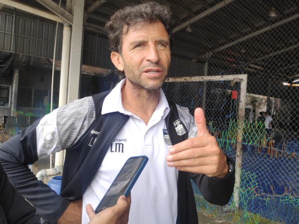 Pelatih Persib, Luis Milla