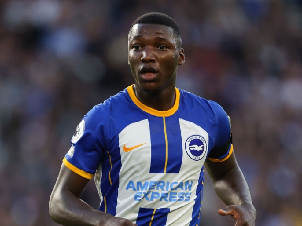 Gelandang Brighton, Moises Caicedo, jadi target Arsenal dan Chelsea