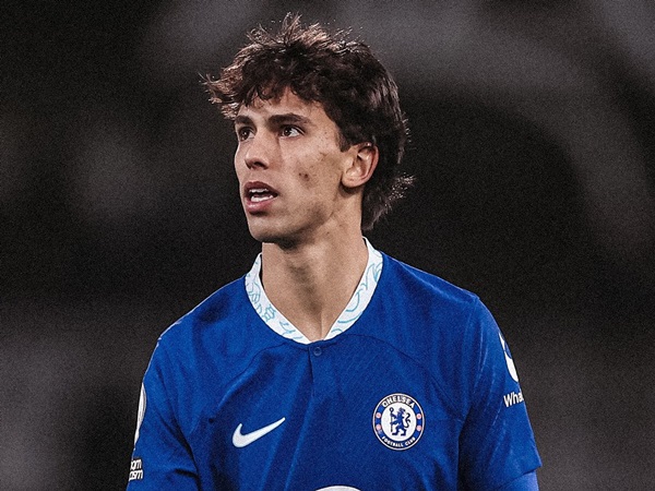 Barcelona incar Felix