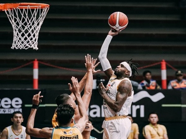 Pemain asing Dewa United Banten, Ramon Galloway.