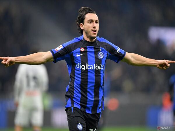 Matteo Darmian memberi peringatan kepada AC Milan, jelang laga derby antara Inter vs Milan yang berlangsung hari Senin (6/2) mendatang / via Reuters
