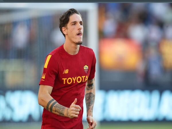 Direktur Olahraga AS Roma yakni Tiago Pinto, akan mengupayakan dialog dengan Nicolo Zaniolo terkait kelanjutan karier si pemain di Stadion Olimpico / via Getty Images