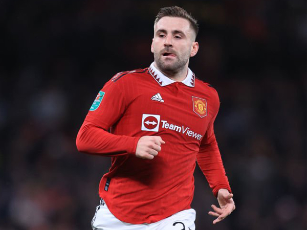 Bek kiri Manchester United, Luke Shaw.