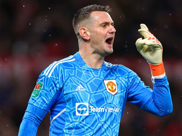 Kiper Manchester United, Tom Heaton.